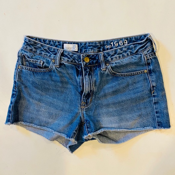 GAP Pants - Gap Jean Shorts 27r Slim Fit Cutoffs